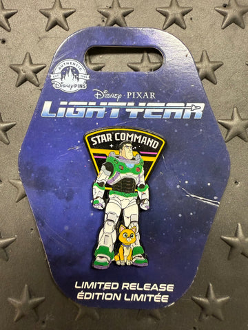 SHDL-Pixar Lightyear Buzz Lightyear&Sox Star Command Limited Edition