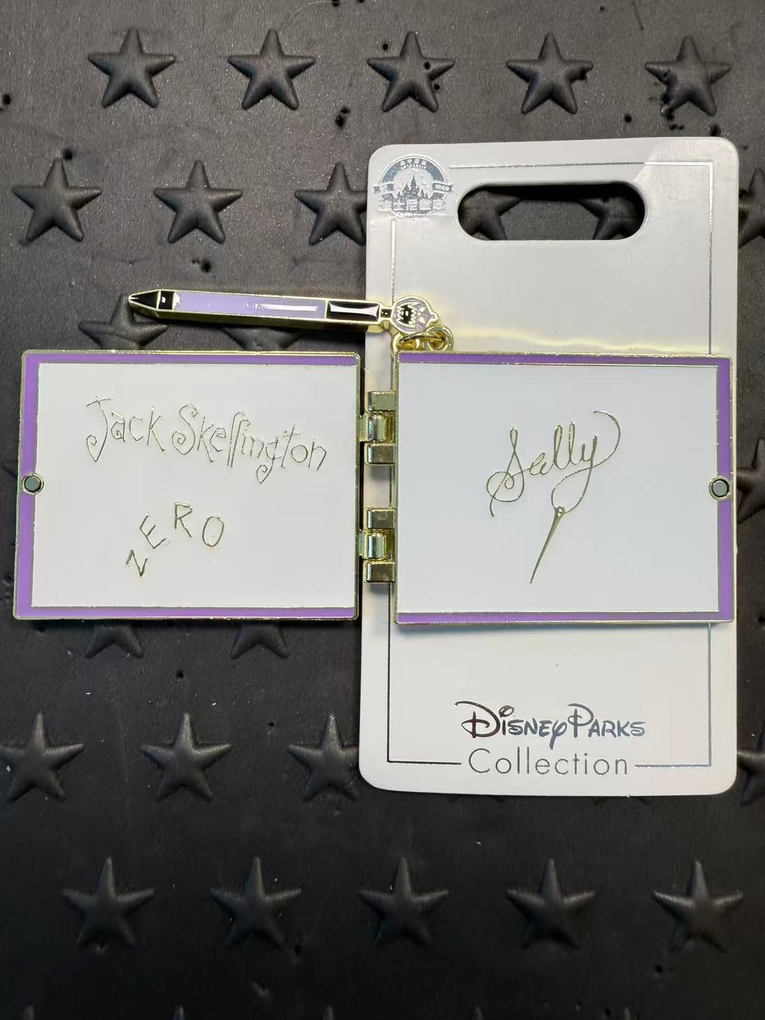 SHDL-Nightmare Before Christmas Autograph Book