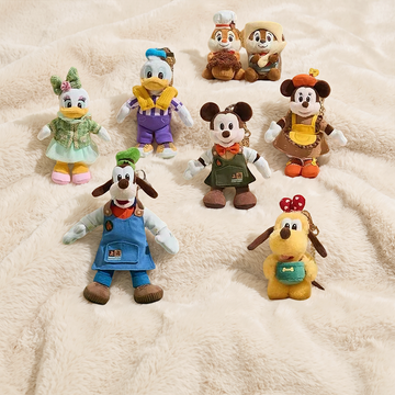 SHDL - Mickey and Friends Coffee Barista Plush Keychain