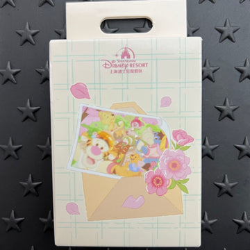 SHDL - Spring Picnic Winnie the Pooh Mystery Box - 1 pin