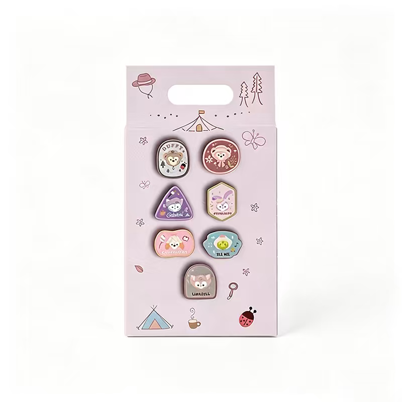 SHDL - Duffy and Friends Camping Mystery Box - 1 pin